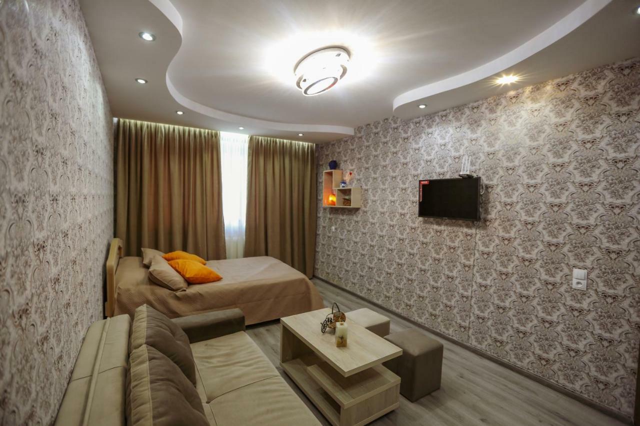 N&N House Villa Tbilisi ภายนอก รูปภาพ