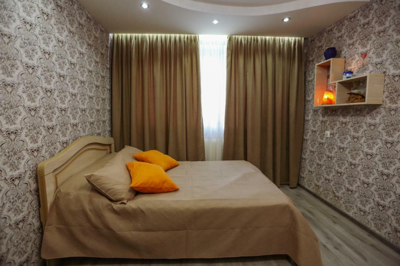 N&N House Villa Tbilisi ภายนอก รูปภาพ